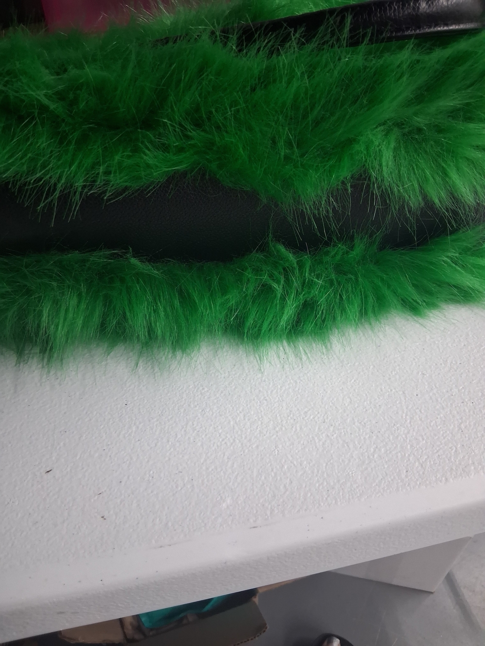 Green Faux Fur Handbag with Black Handles - Picture 4 of 7